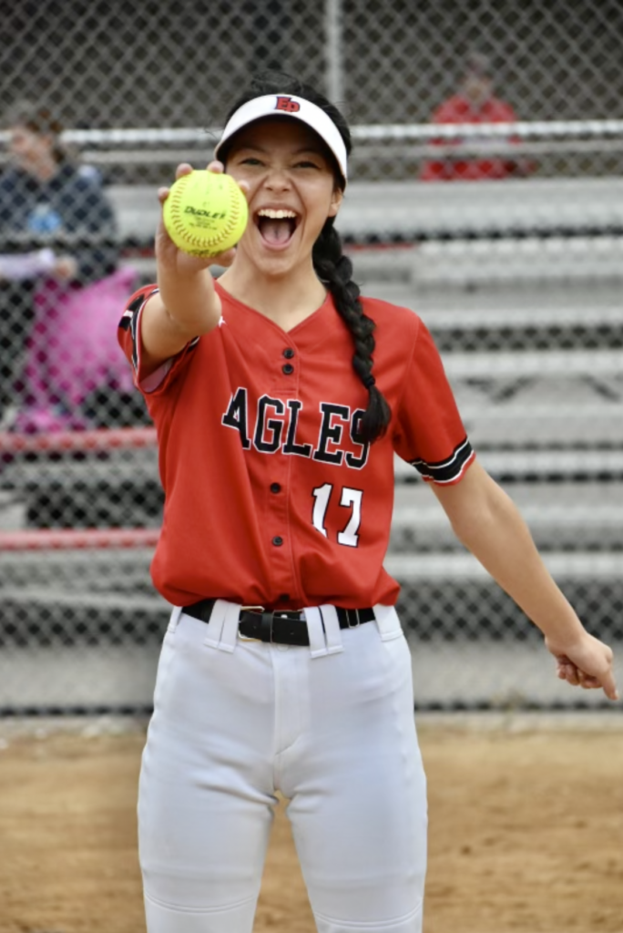 Elizabeth Liu softball 2023