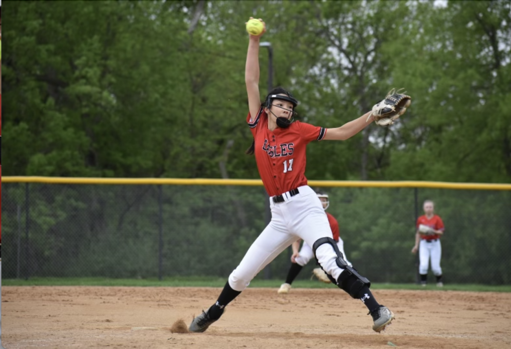 Elizabeth Liu pitching in JV game 2023