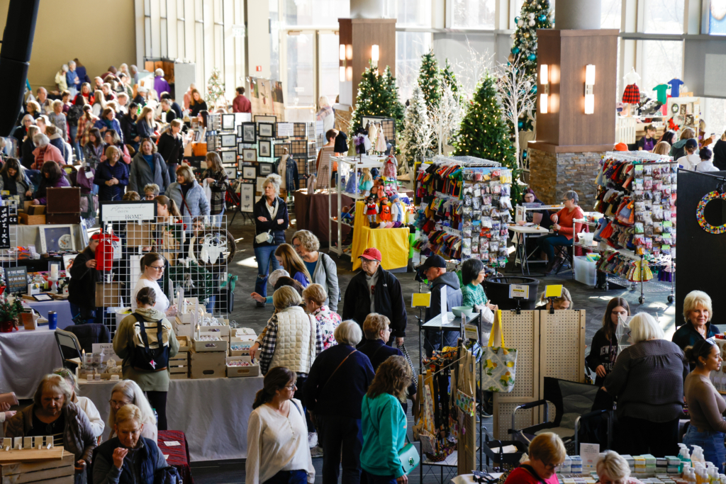 Photo gallery Eden Prairie Lioness Lions' annual craft show and Lions